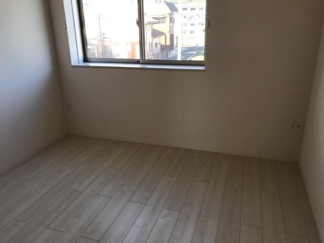 物件内観写真26　(洋室)