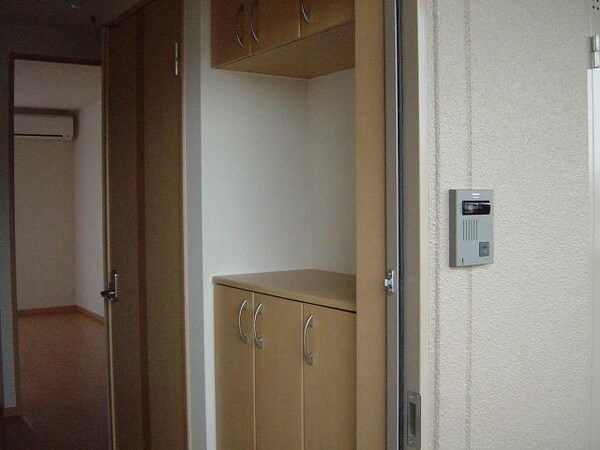 建物設備(玄関)
