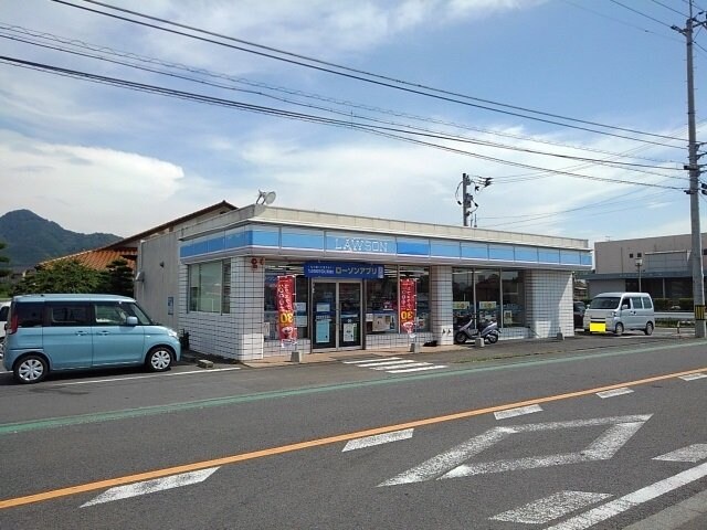 物件外観写真3　(ローソン綾歌町岡田店まで1100m)
