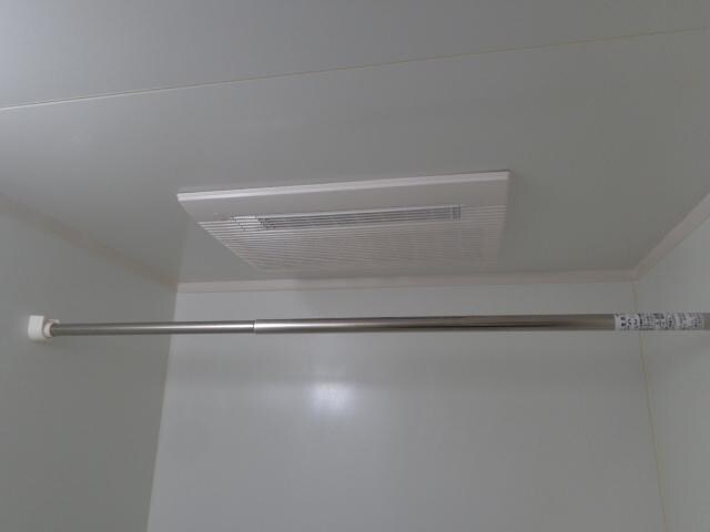 物件内観写真18　(浴室乾燥機)