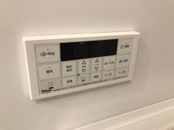 建物設備(浴室パネル)