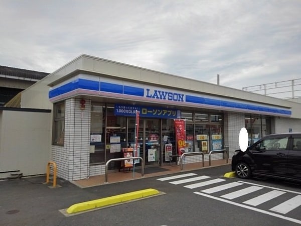 周辺環境(ローソン坂出白金町店まで700m)