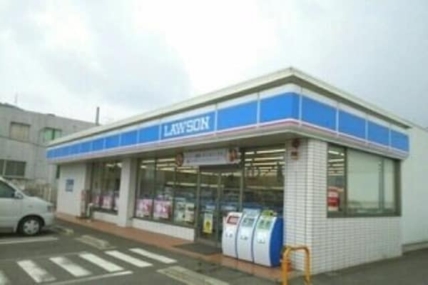 周辺環境(ローソン高松鶴市町店さんまで770m)