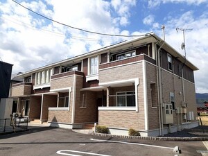 アルファ・ムスカェ外観写真