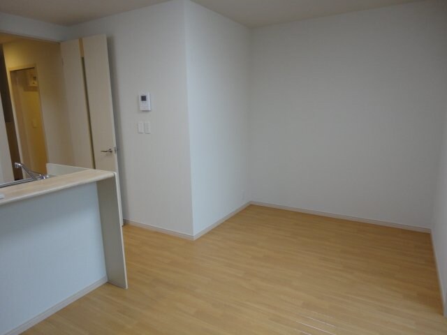 物件内観写真9　(リビング)