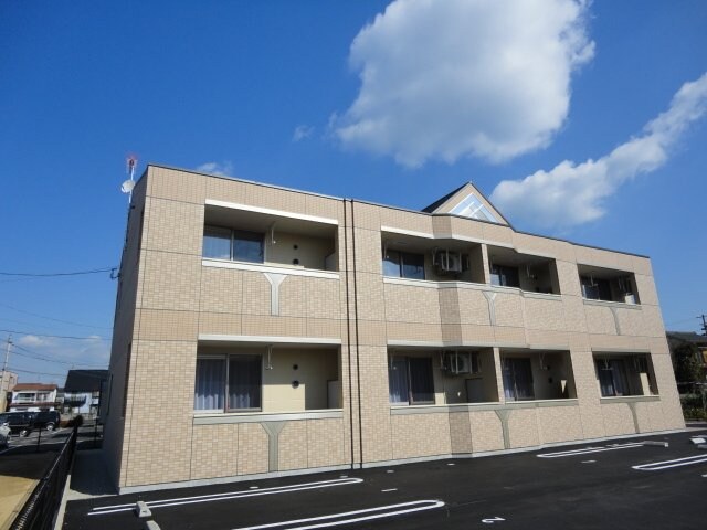 物件外観写真3　(外観写真（昼）)