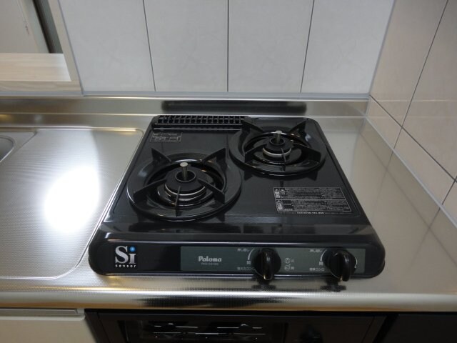 物件内観写真15　(2口コンロ)