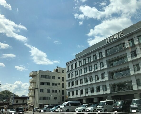 物件外観写真4　(回生病院まで4700m)