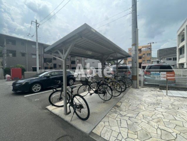 物件内観写真25　(駐輪場)