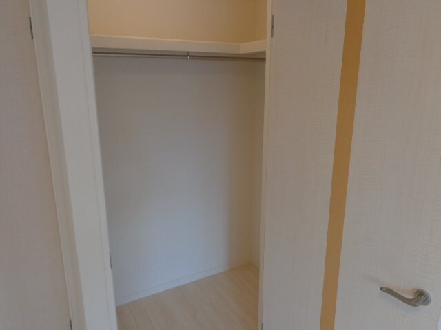 物件内観写真9　(ウォークインクローゼット)