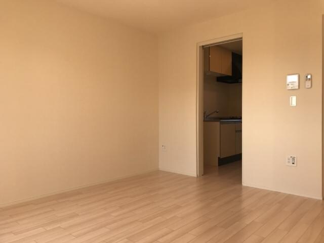 物件内観写真8　(洋室)