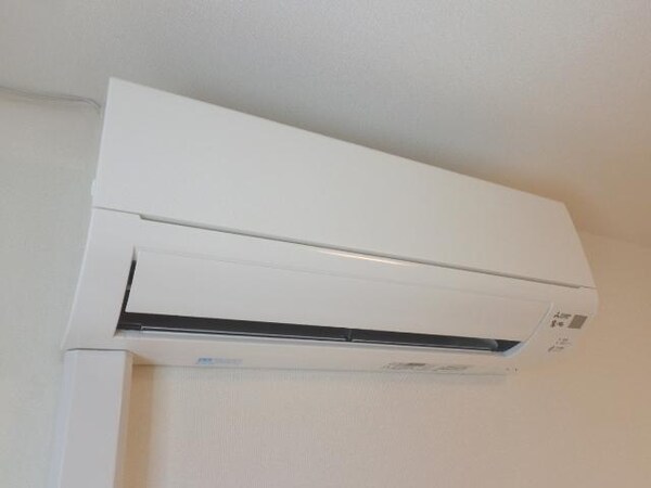 建物設備(エアコン)