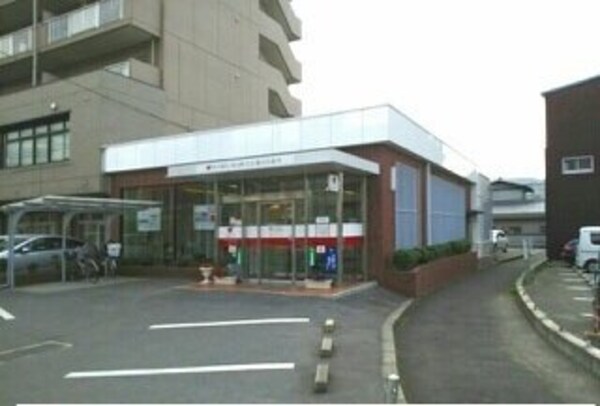 周辺環境(香川銀行西宝町支店鶴市出張所様まで160m)
