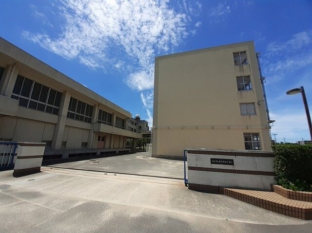 物件外観写真3　(木太北部小学校さんまで350m)