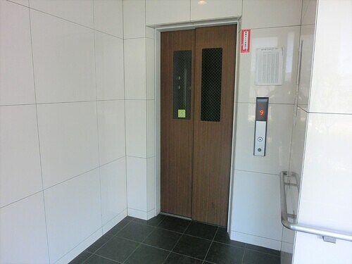 物件内観写真11　(エレベーター)