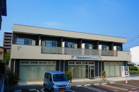 トライスター外観写真