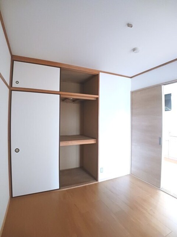 収納(牟礼総合センターさんまで350m)