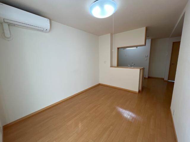 物件内観写真18　(リビング)