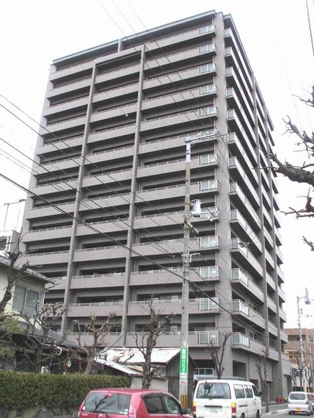 ロイヤルガーデン番町外観写真