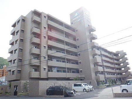 サーパス西町外観写真