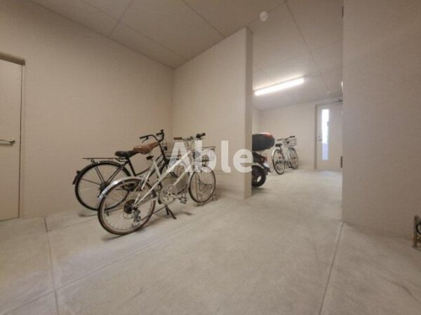 建物設備(駐輪場)