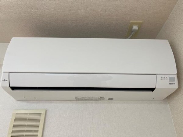 建物設備(エアコン)
