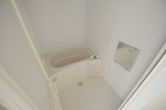 物件内観写真8　(備品や設備仕様は号室等により異なります現地をご確認下さい。)