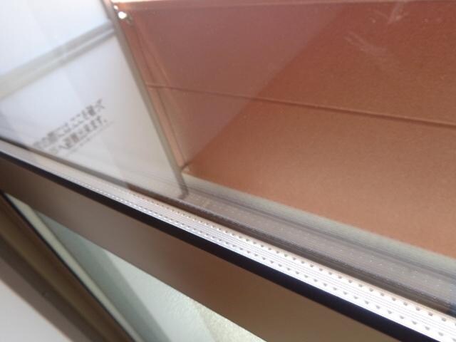 物件内観写真22　(断熱ガラス)