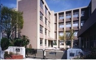 物件外観写真2　(円座小学校さんまで1700m)