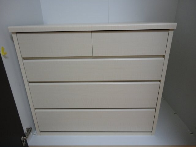 物件内観写真26　(収納タンス)