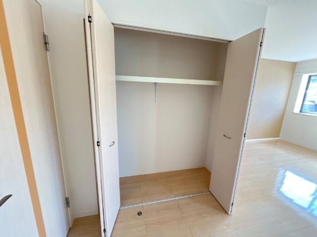 物件内観写真24　(収納)