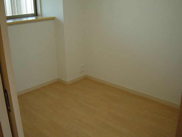 物件内観写真8　(洋室（イメージ）)