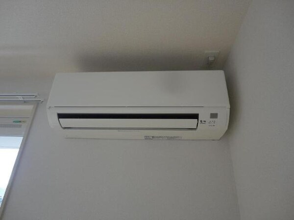 建物設備(エアコン)