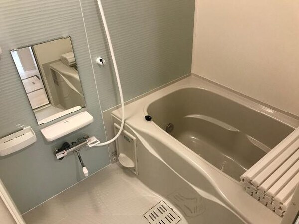 浴室(バス／シャワールーム等)