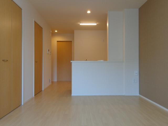 物件内観写真1　(リビング)