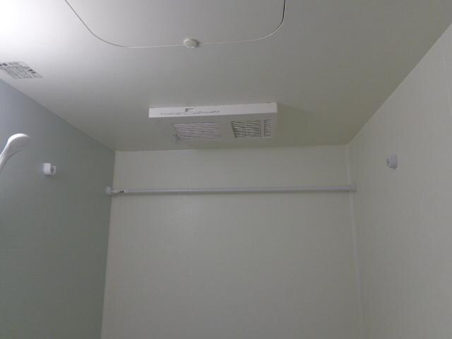 物件内観写真13　(浴室乾燥機)
