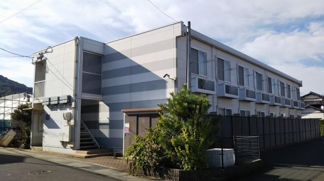レオパレスルーチェ勝賀