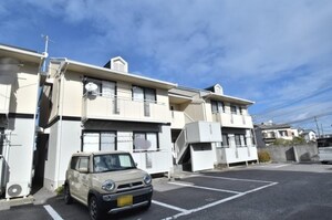 ドミール円座　C棟外観写真
