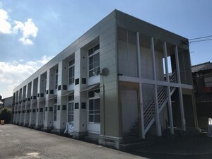 レオパレスエスペランサ外観写真