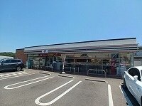 物件外観写真6　(セブンイレブン大野北店さんまで750m)