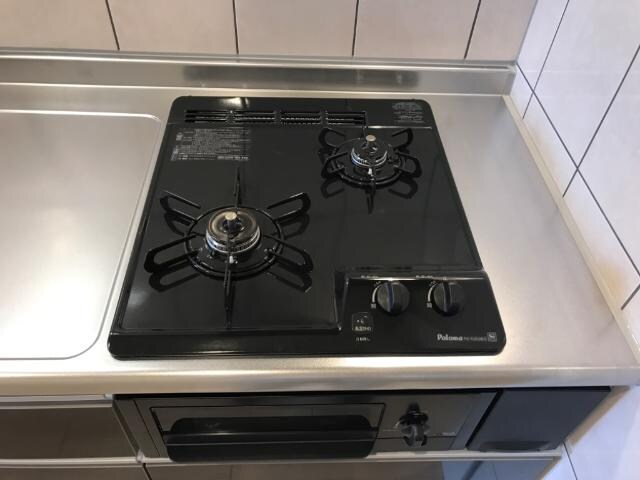 物件内観写真14　(2口ガスコンロ)