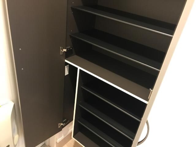 物件内観写真16　(シューズBOX)