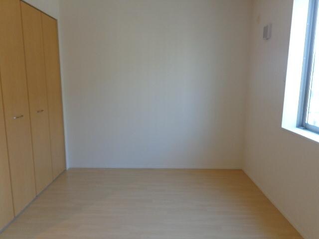 物件内観写真17　(洋室)