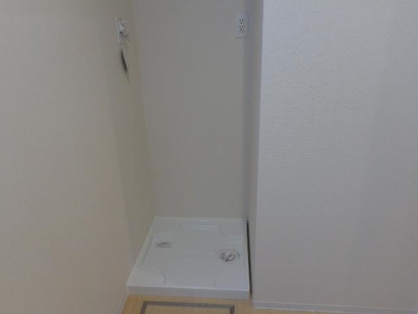 建物設備(洗濯機置場)