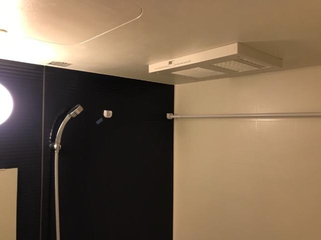 物件内観写真6　(浴室乾燥機)