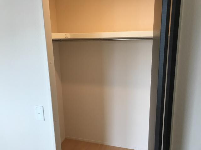 物件内観写真17　(クローゼット)