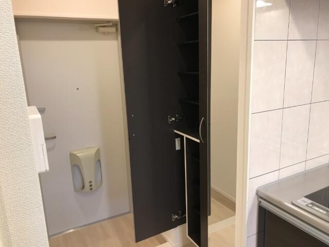 物件内観写真17　(シューズボックス)