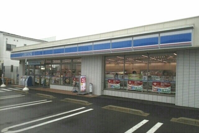 物件外観写真6　(ローソン高松太田上町店さんまで840m)