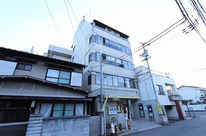 真鍋ハイツ外観写真