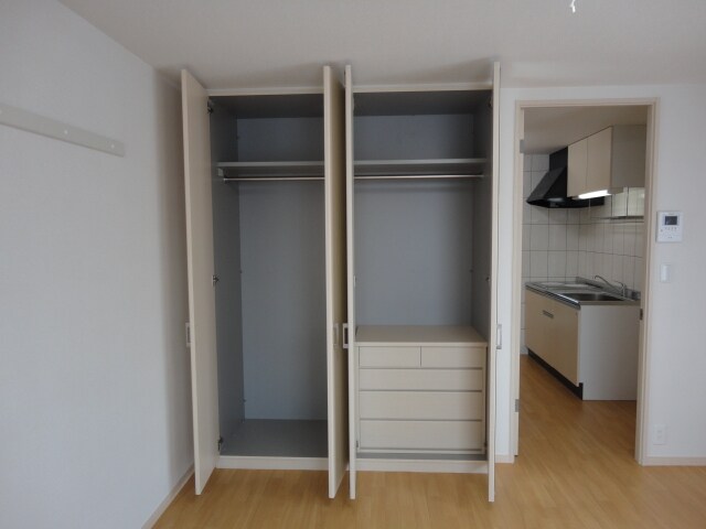 物件内観写真15　(クローゼット)